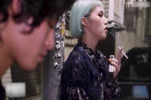 国产麻豆 地下乐团浅规则  背景图片