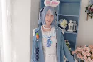 兔田佩克拉 萝利COS反差爱爱  背景图片