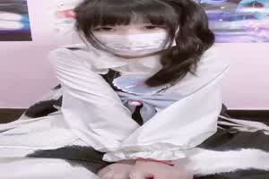 萝莉女仆黑丝嫩逼抽插  背景图片