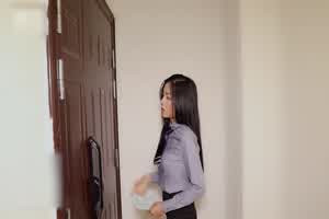 麻豆 物业小姐黑丝诱惑  背景图片