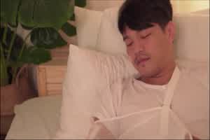 国产av 麻豆 淫荡姐姐色诱弟弟 勾引做爱吞精  背景图片