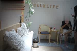 91探花 老王出去寻野花探花嫖妓偷拍250元高颜值的妹子  背景图片