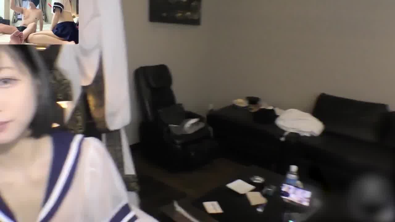  日本短发学生妹主宰了我 的剧照7