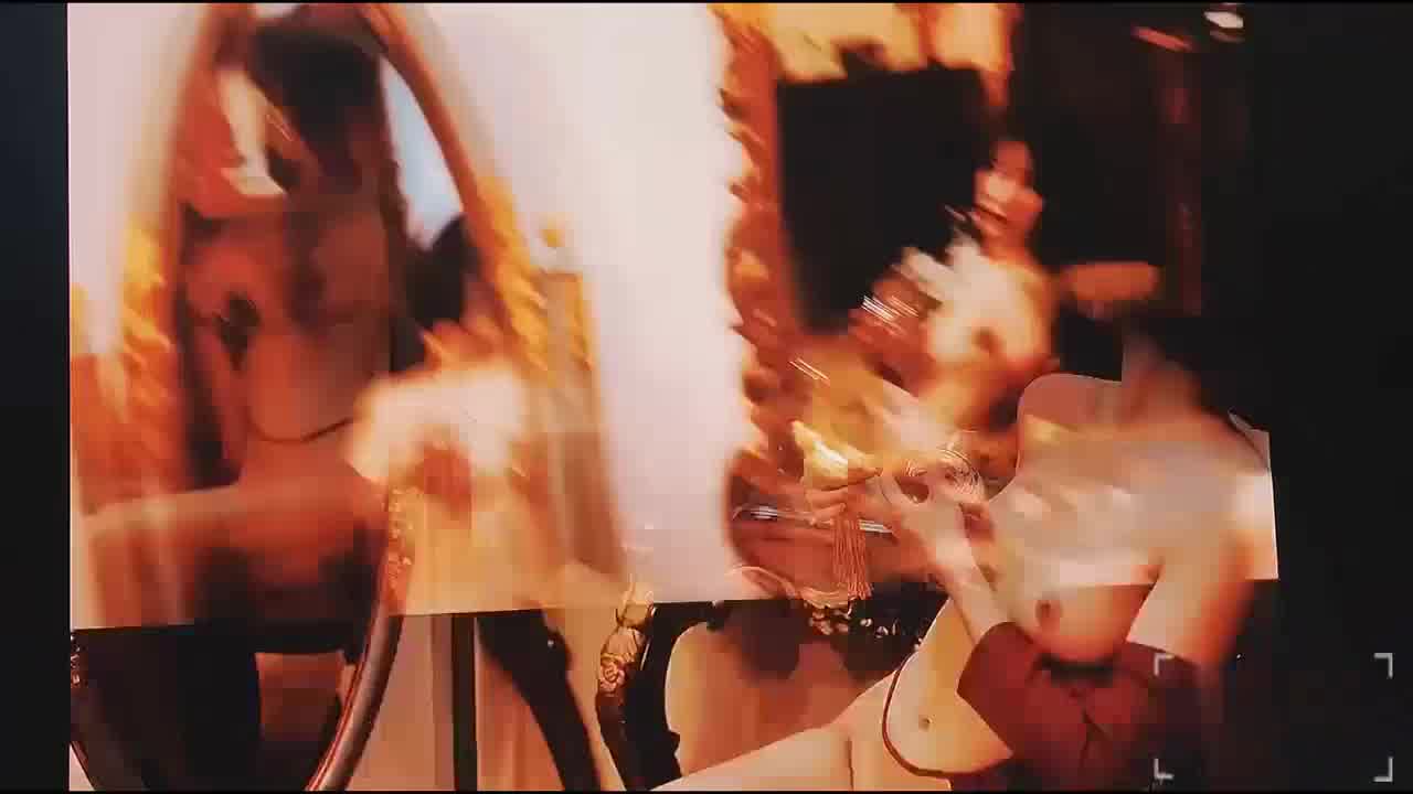  色影大师 王动 阿朱诱惑写真 的剧照5