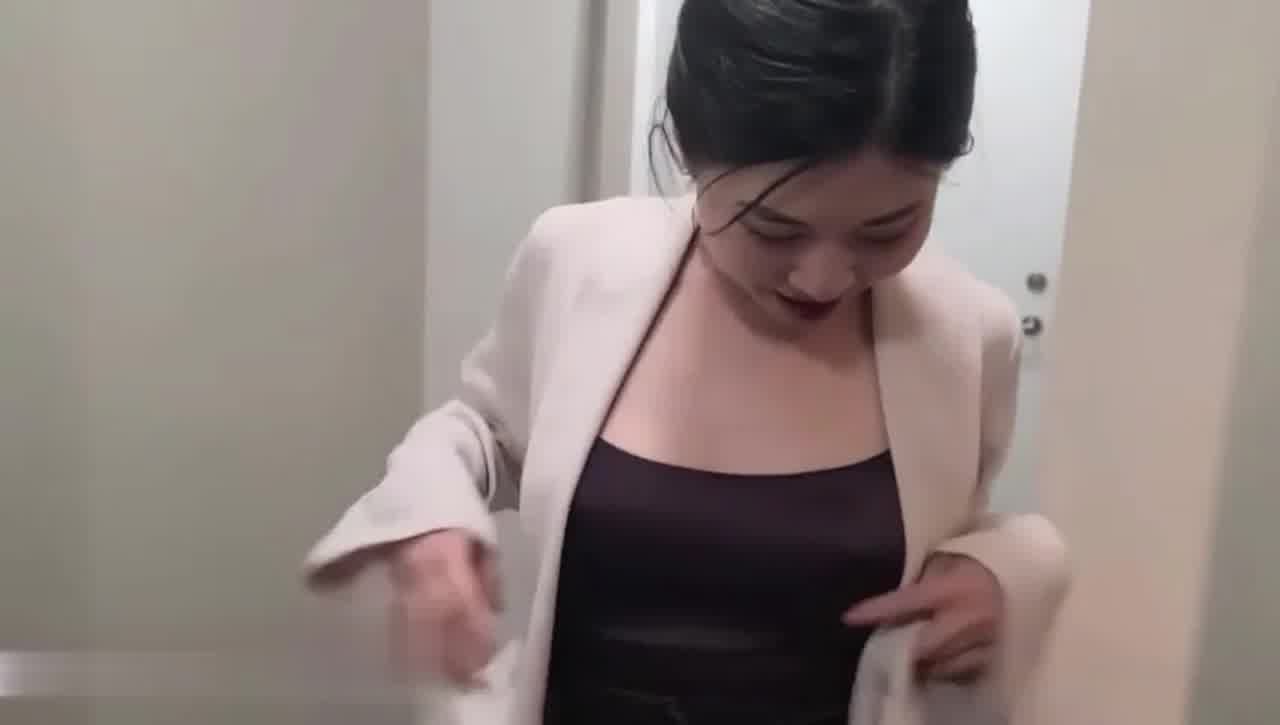  完整版已更新！重磅！强上同父异母留学生妹妹，被黑鬼大鸡巴插入子宫，嗷嗷乱叫不停，被彻底征服 的剧照10