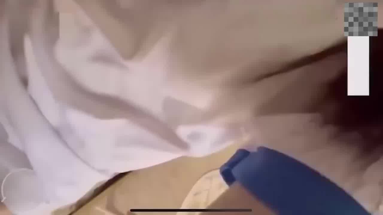  父女乱伦  兽父强上女儿开苞破处 老吴家的两个女儿 的剧照4