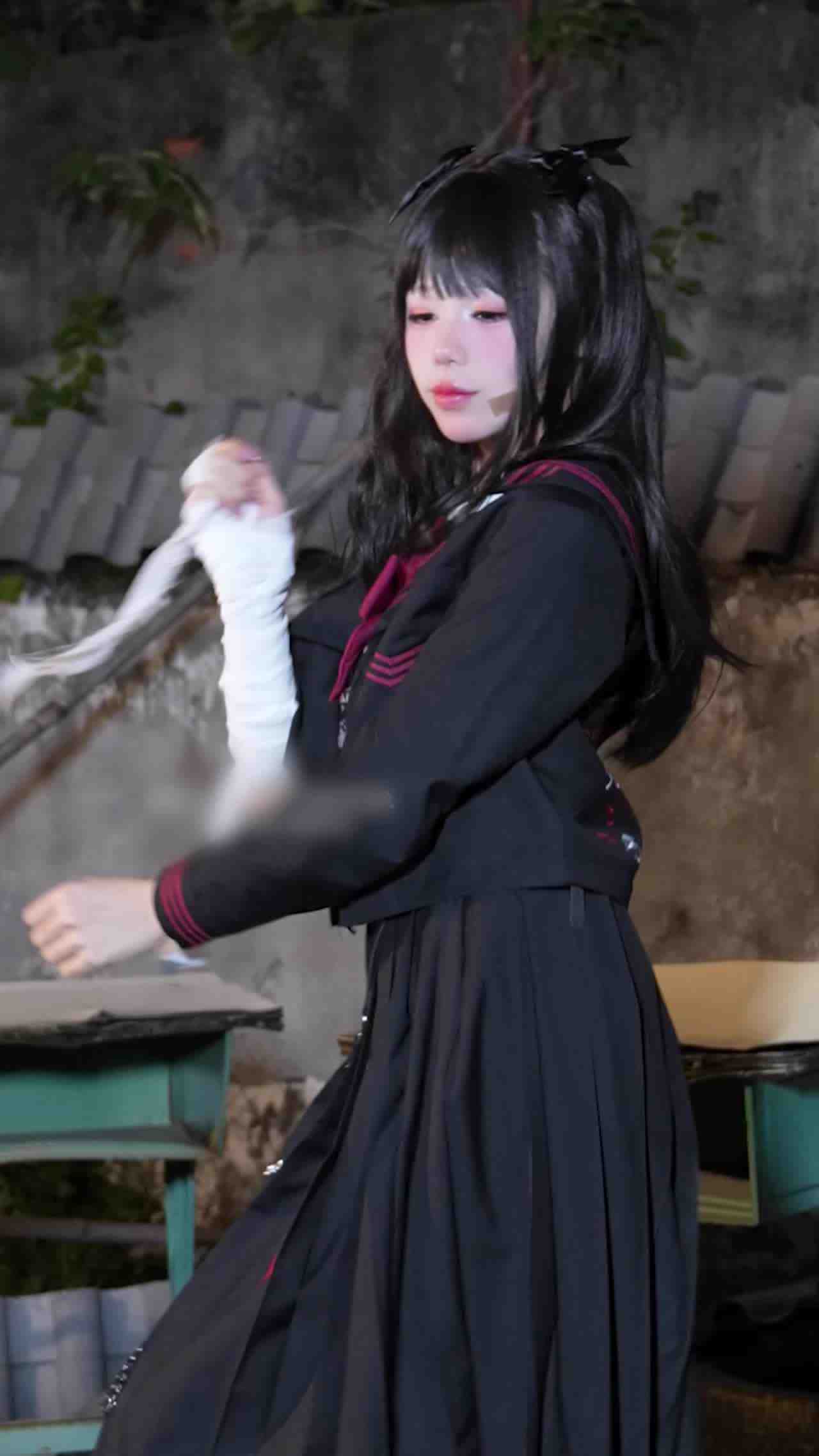  无限观看小恶魔系美少女扭腰 的剧照7