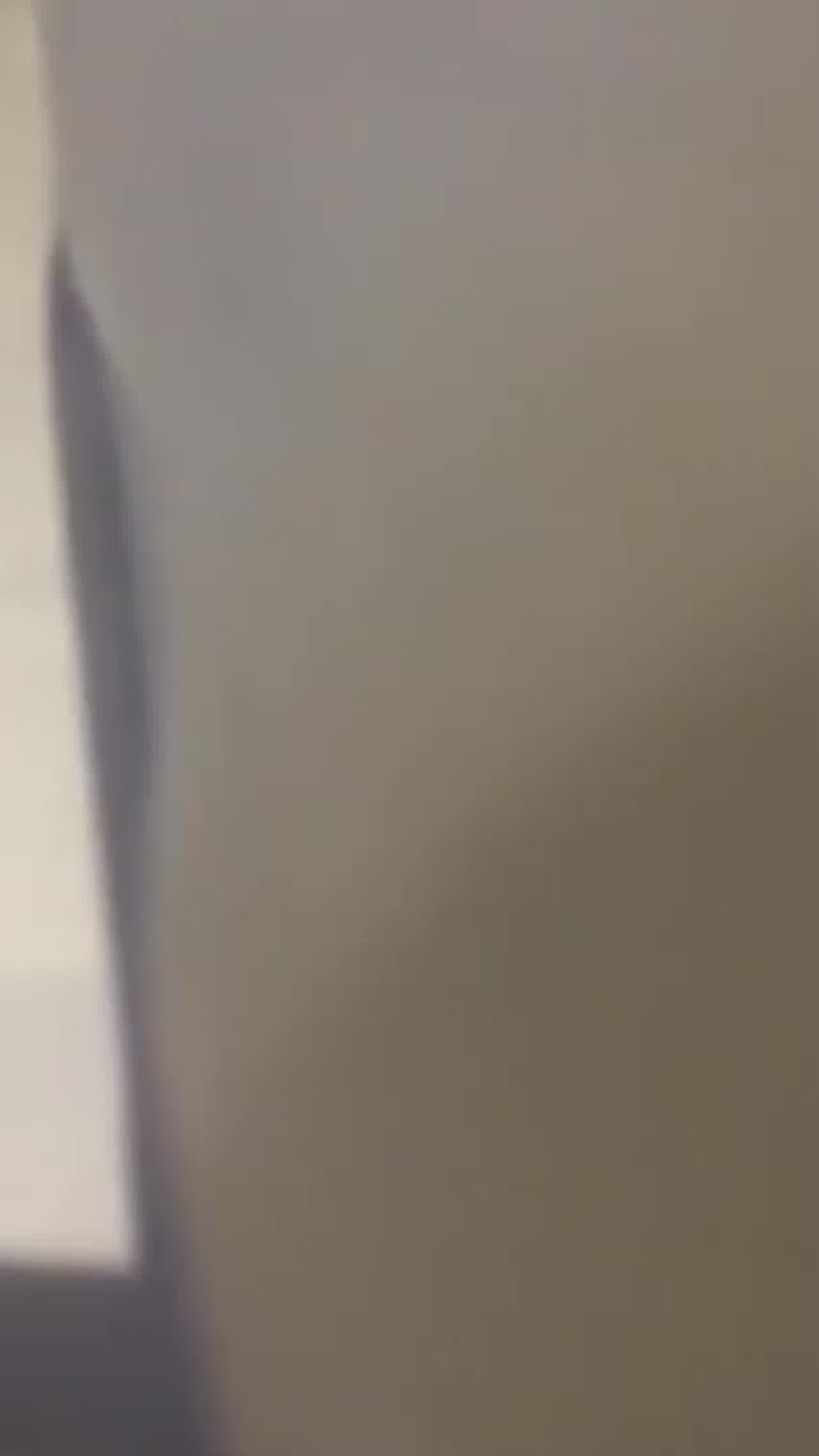  穿着校服的高中学生妹和我开房啪啪自拍_妹子一看就知道没啥性经验_最后还被颜射了 的剧照5